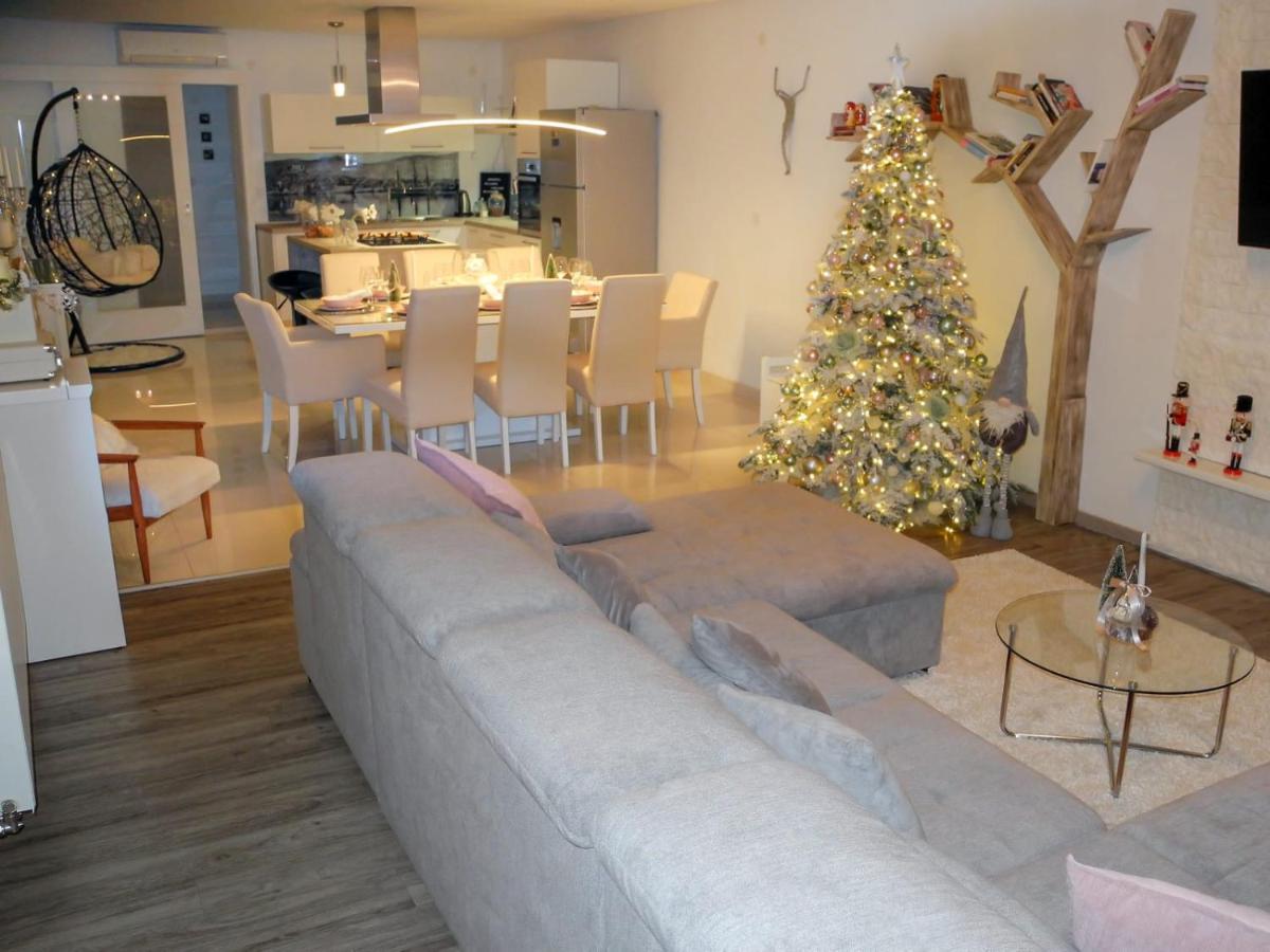 Apartment Mare Vodice Exteriör bild