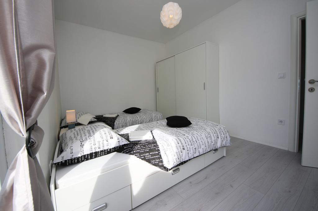 Apartment Mare Vodice Exteriör bild