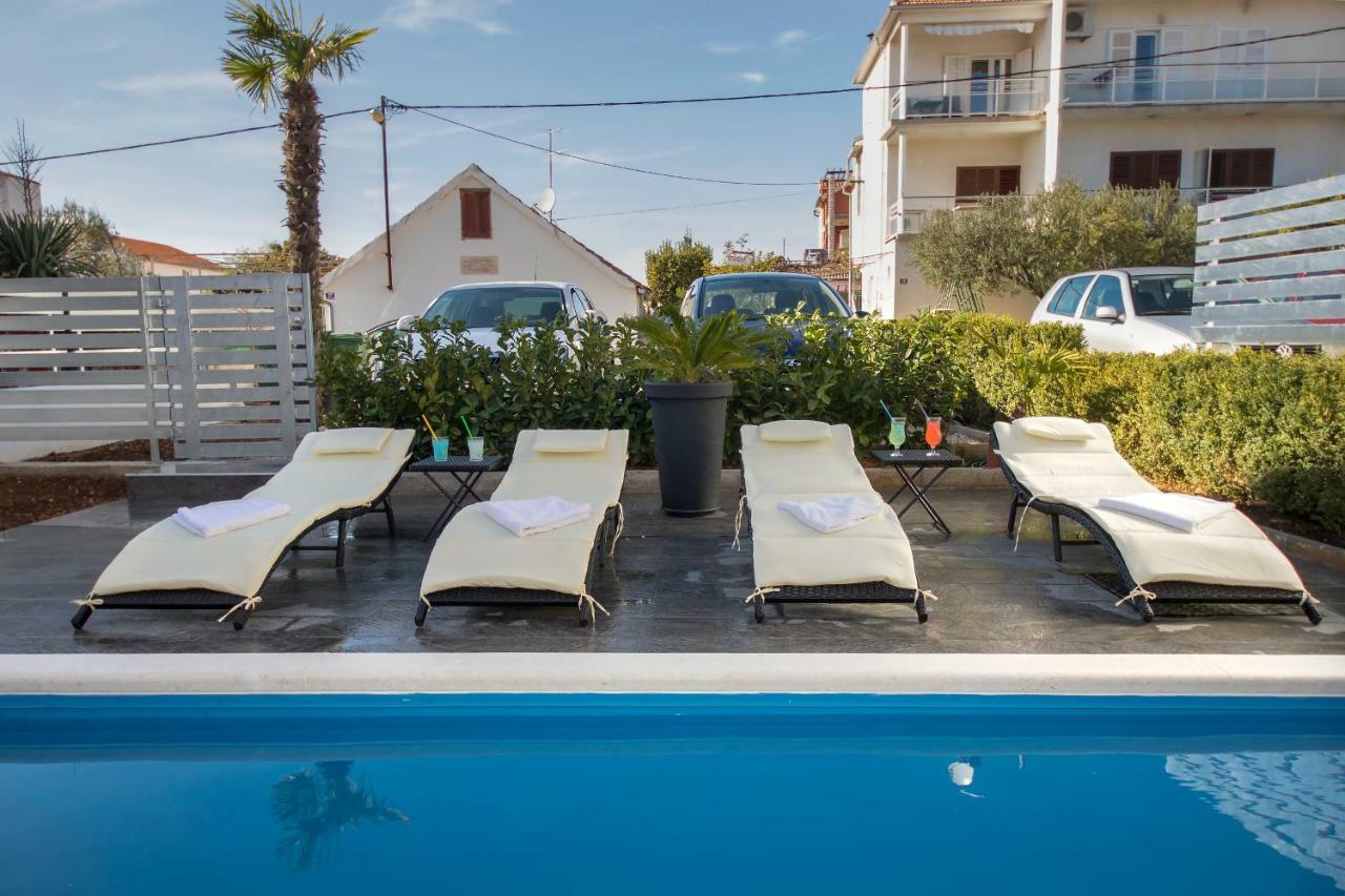 Apartment Mare Vodice Exteriör bild